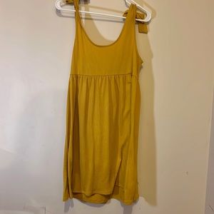Yellow sundress